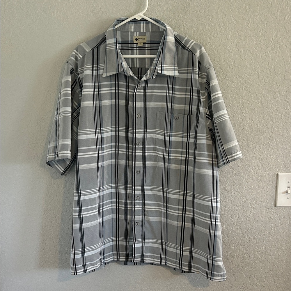 Haggar Gray and White Plaid Short Sleeve Button-Down Shirt